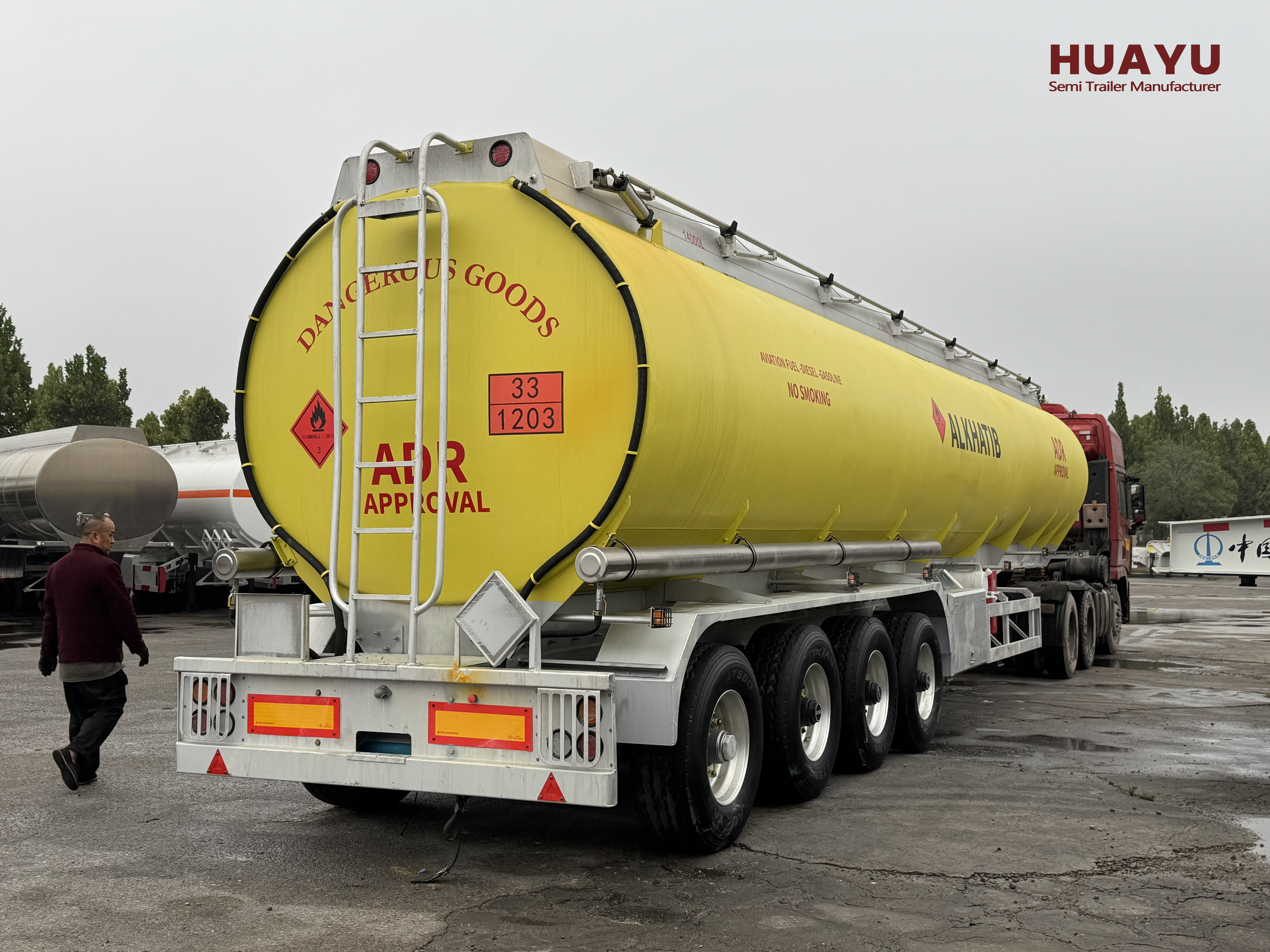 55 CBM fuel tanker truck