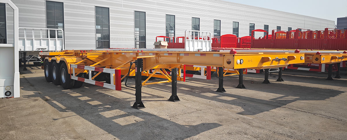 tri axle container chassis